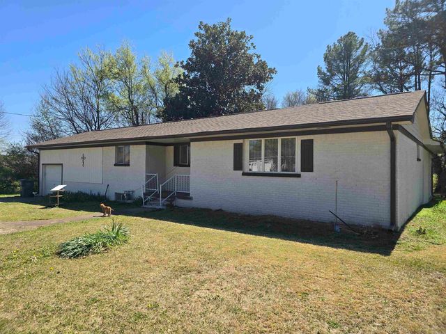 1800 White Drive, Batesville, AR 72501