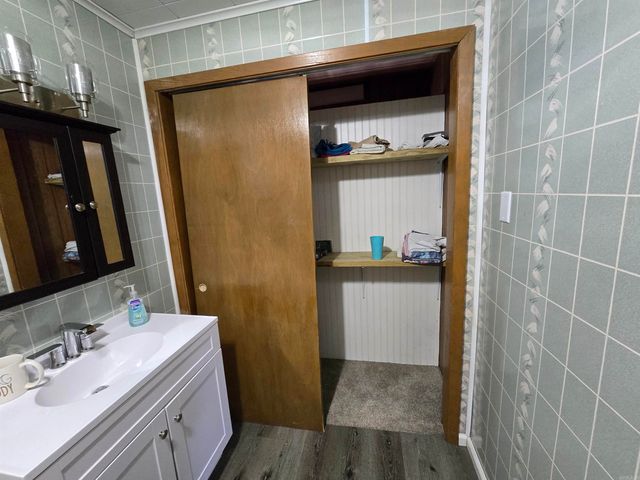 1800 White Drive, Batesville, AR 72501