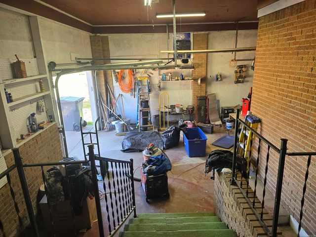 1800 White Drive, Batesville, AR 72501