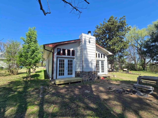 1800 White Drive, Batesville, AR 72501