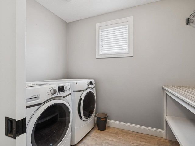 3535 Cobblestone Dr Drive, Bettendorf, IA 52722