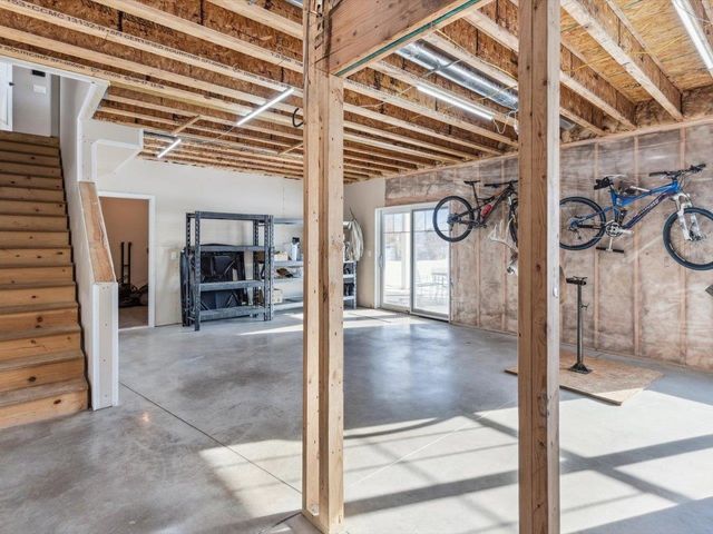 3535 Cobblestone Dr Drive, Bettendorf, IA 52722