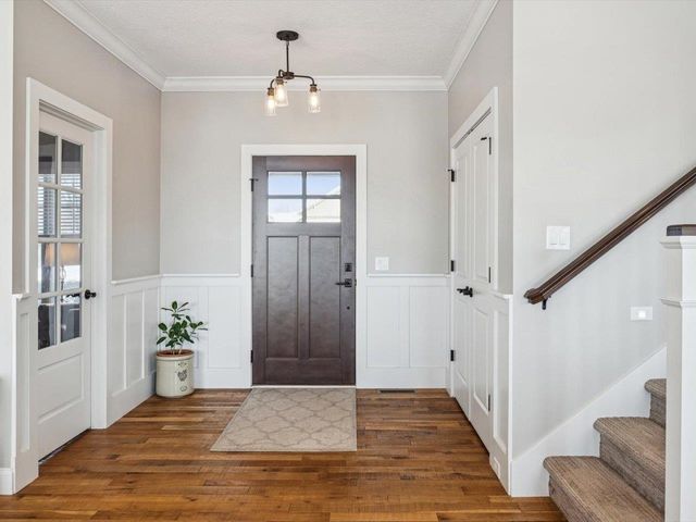 3535 Cobblestone Dr Drive, Bettendorf, IA 52722