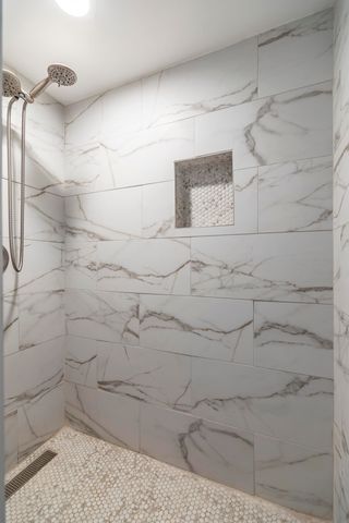 1035 Willard Street, Gary, IN 46404