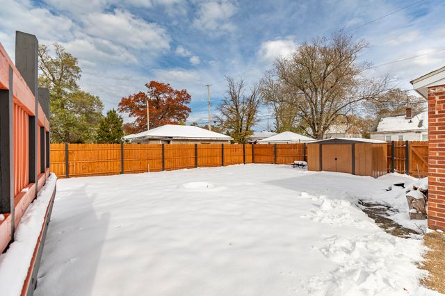 1035 Willard Street, Gary, IN 46404