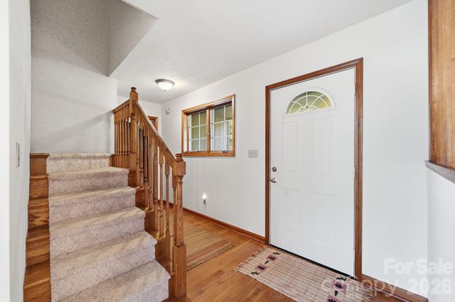 198 Hickory Hill Circle, Spruce Pine, NC 28777