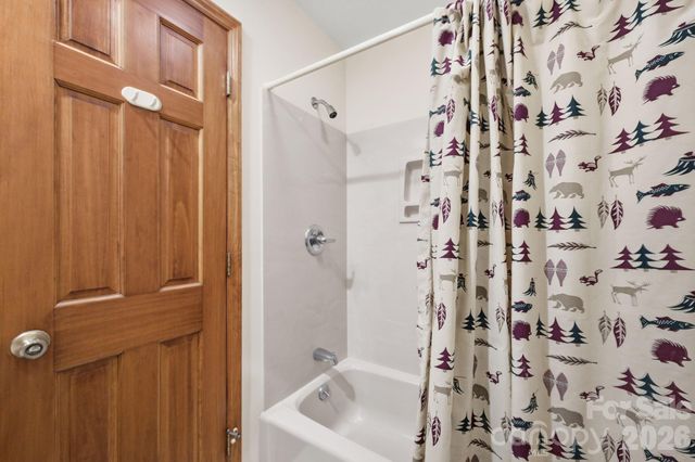 198 Hickory Hill Circle, Spruce Pine, NC 28777
