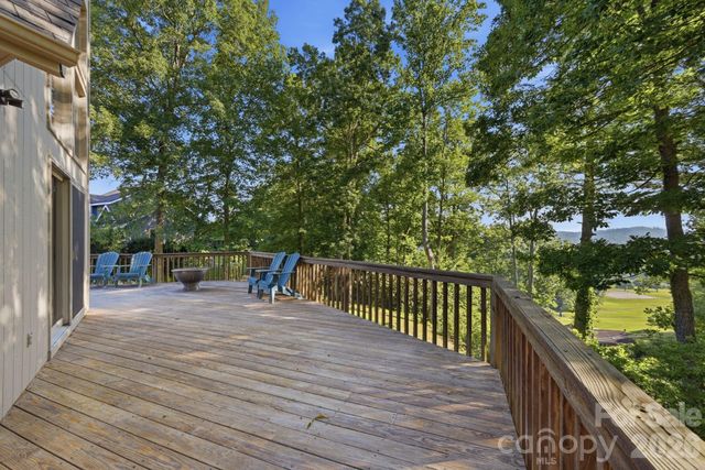 198 Hickory Hill Circle, Spruce Pine, NC 28777
