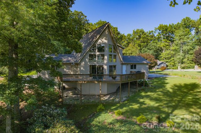 198 Hickory Hill Circle, Spruce Pine, NC 28777