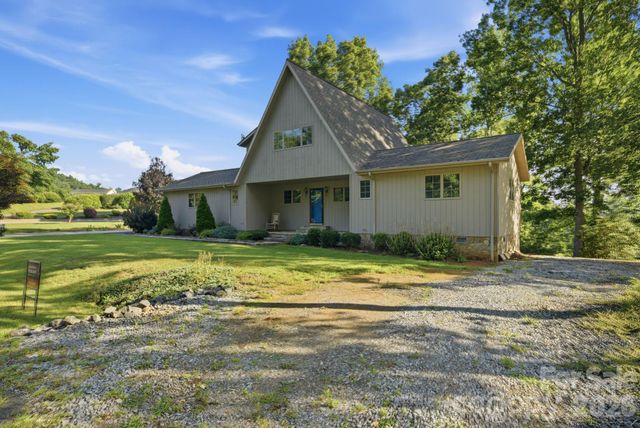 198 Hickory Hill Circle, Spruce Pine, NC 28777