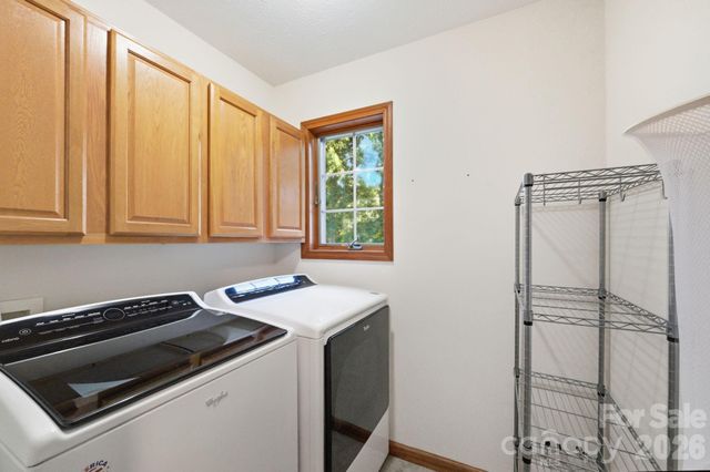 198 Hickory Hill Circle, Spruce Pine, NC 28777