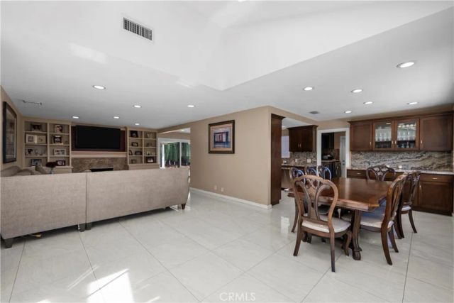 1243 S Stephora, Glendora, CA 91740