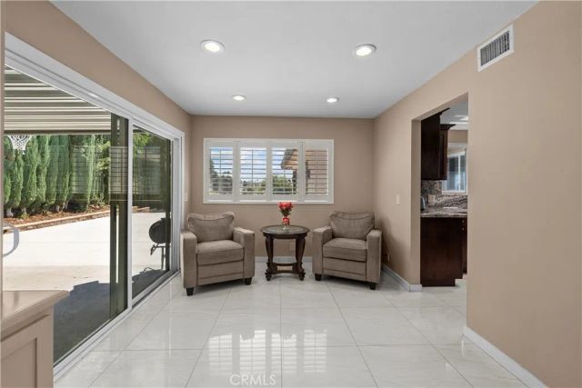 1243 S Stephora, Glendora, CA 91740