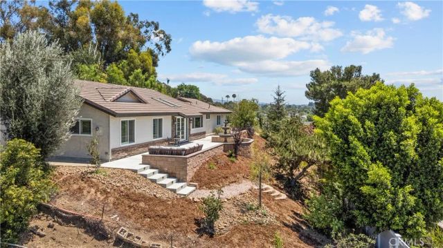 1243 S Stephora, Glendora, CA 91740