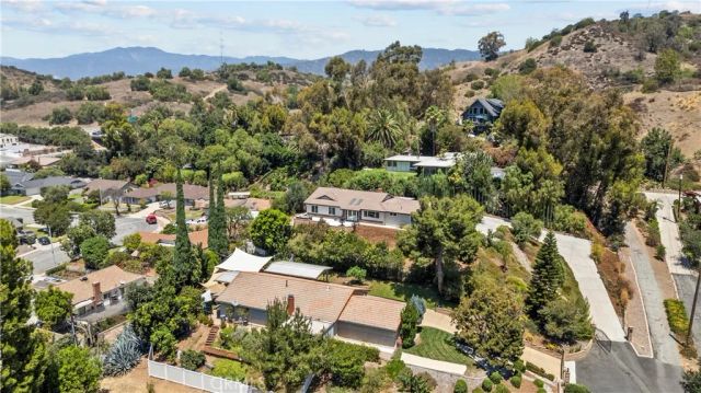 1243 S Stephora, Glendora, CA 91740