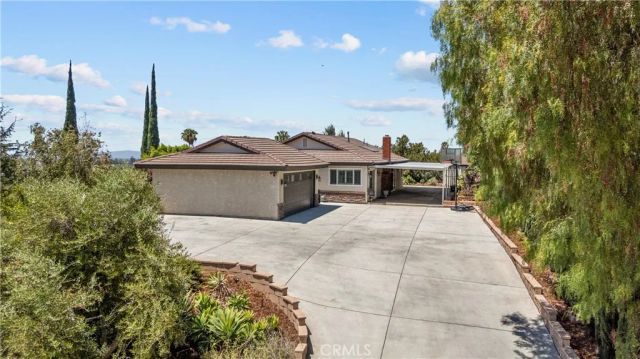 1243 S Stephora, Glendora, CA 91740