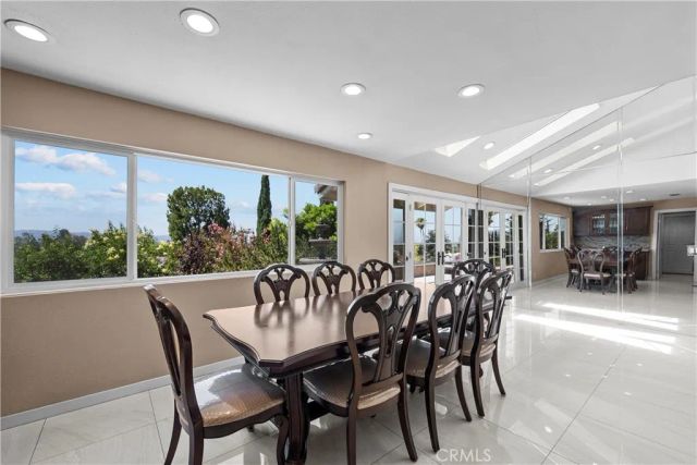 1243 S Stephora, Glendora, CA 91740