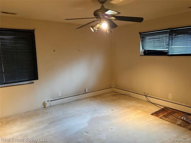 18319 Mcintyre Street, Detroit, MI 48219