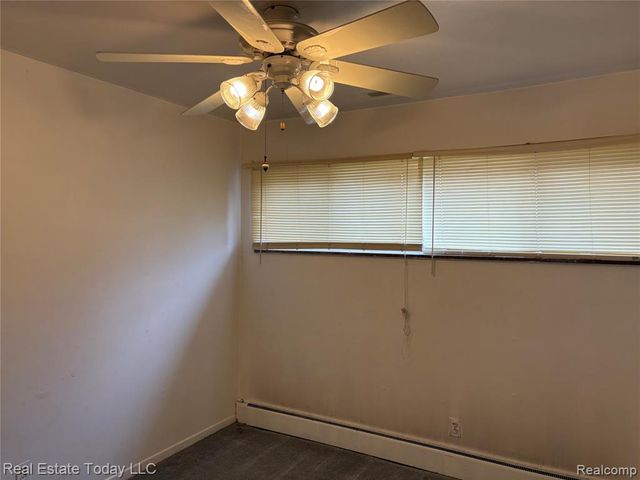 18319 Mcintyre Street, Detroit, MI 48219