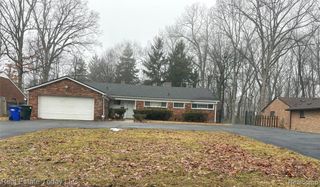 18319 Mcintyre Street, Detroit, MI 48219