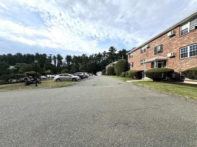 803 Haverhill Street 2-A6, Rowley, MA 01969