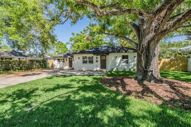 1104 S LOIS AVENUE, Tampa, FL 33629