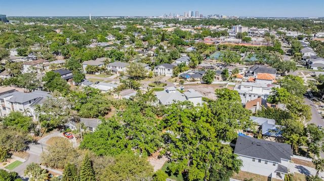1104 S LOIS AVENUE, Tampa, FL 33629