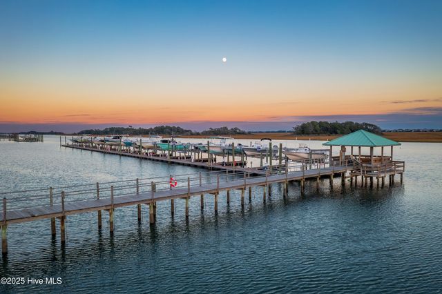 1408 Halcyon Lane, Wilmington, NC 28411