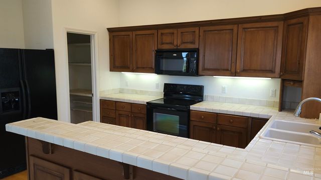 286 River Vista Pl, Twin Falls, ID 83301