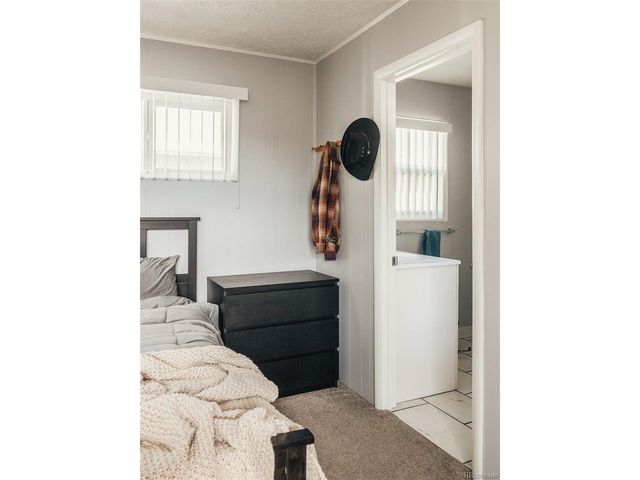 581 Del Norte St, Denver, CO 80221