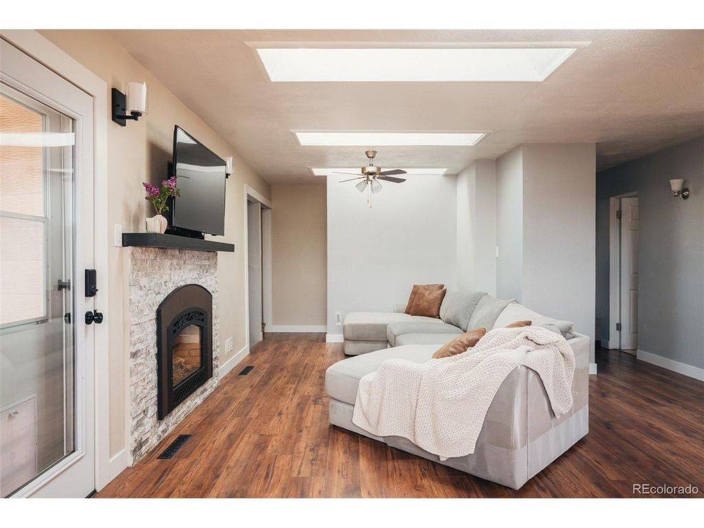 581 Del Norte St, Denver, CO 80221