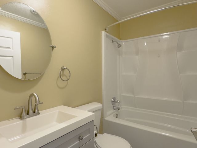 115 Gail St, Oak Grove, KY 42262
