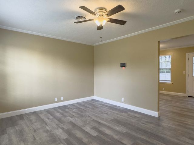 115 Gail St, Oak Grove, KY 42262