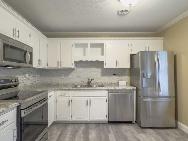 115 Gail St, Oak Grove, KY 42262