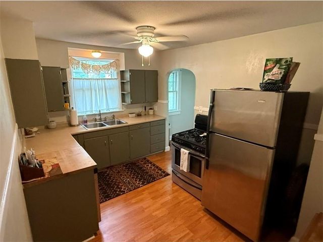 419 N Willis Avenue, Independence, MO 64050