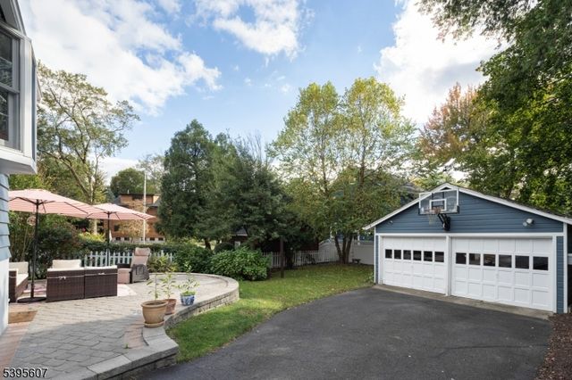 19 Division Ave, New Providence Boro, NJ 07901