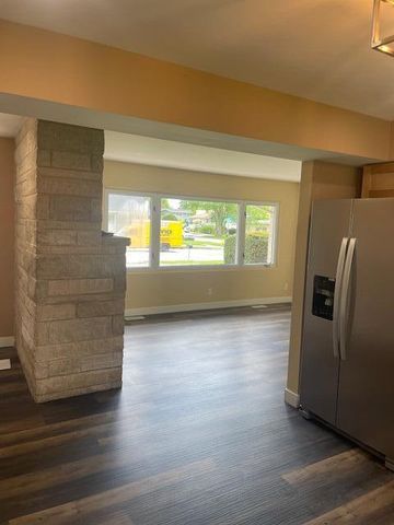 1221 Campbell Street, Valparaiso, IN 46385