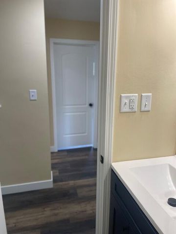 1221 Campbell Street, Valparaiso, IN 46385