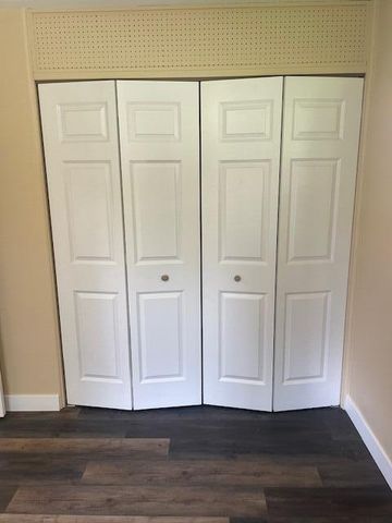 1221 Campbell Street, Valparaiso, IN 46385
