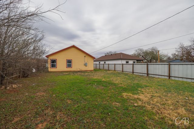 1317 Chestnut Street, Abilene, TX 79602