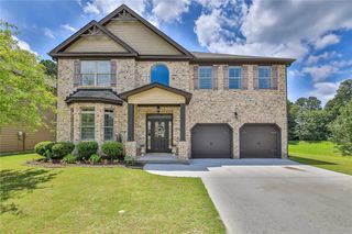 49 Bay Crest Court, Loganville, GA 30052