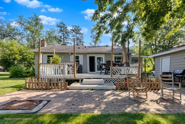 7254 Fair Elms Avenue, Burr Ridge, IL 60527