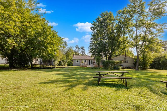 7254 Fair Elms Avenue, Burr Ridge, IL 60527