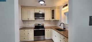 308 308 Vine St, Modesto, CA 95351