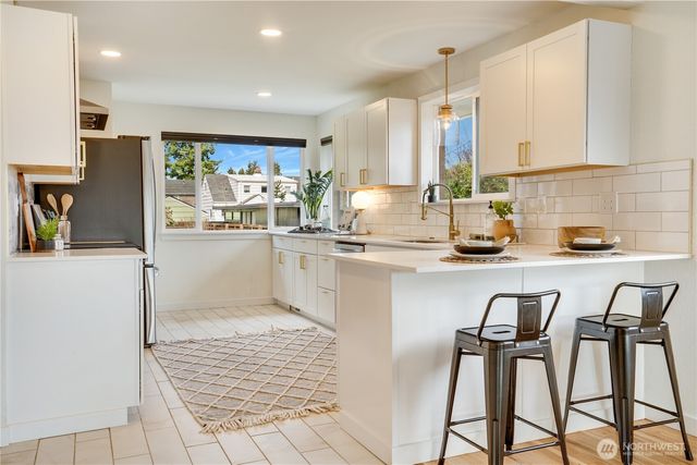 4307 N 9th Street, Tacoma, WA 98406