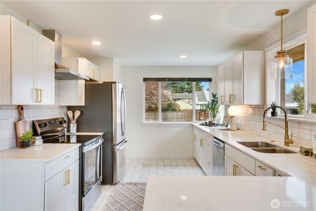 4307 N 9th Street, Tacoma, WA 98406