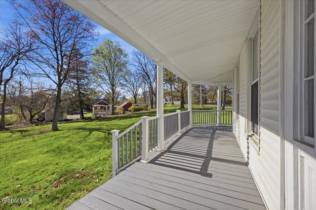 3613 Becker Street, Niskayuna, NY 12304