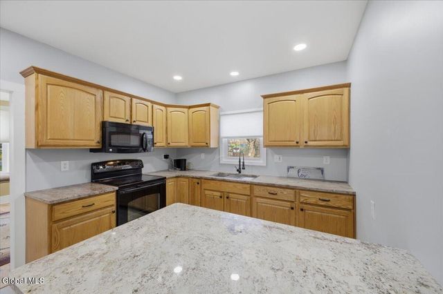 3613 Becker Street, Niskayuna, NY 12304