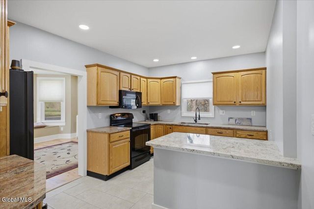 3613 Becker Street, Niskayuna, NY 12304