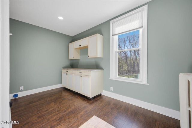 3613 Becker Street, Niskayuna, NY 12304
